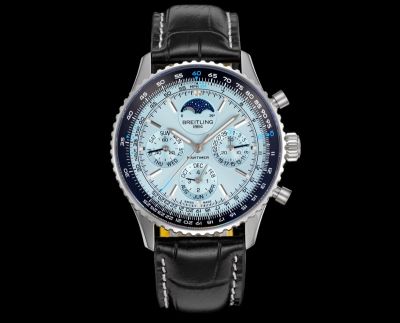Breitling Navitimer B19 Movement 43*14mm Light Blue Dial Leather Strap Complications Watch